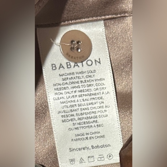 BABATON | Aritzia Refined Satin Cargo Pant in grey Taupe, Size 4 - Picture 9 of 10